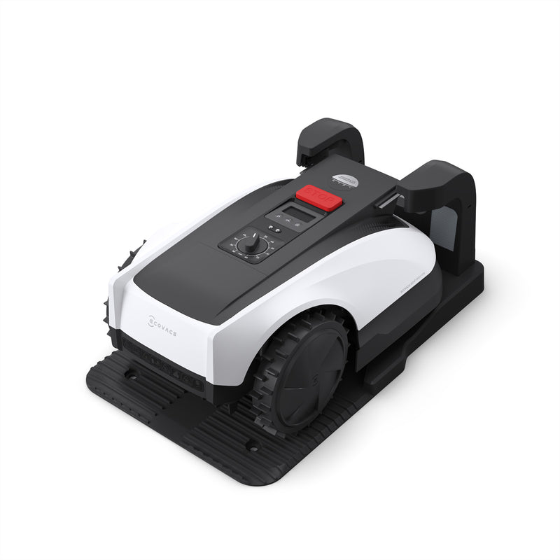 Ecovac's robotic robot Goat O800 RTK
