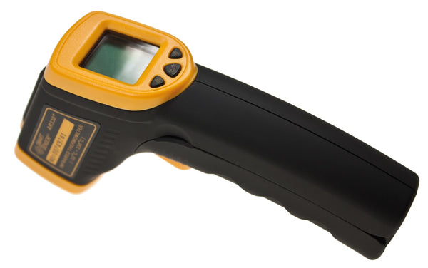 Various infrared thermometers minus 32 to plus 300 degrees Celsius 036.001.001