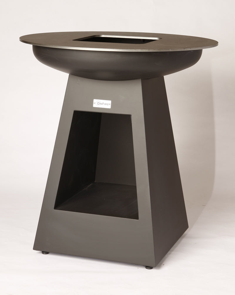 OnFire Feuerstelle BBQ 95x86 cm mit Holzlager schwarz pulverbeschichtet