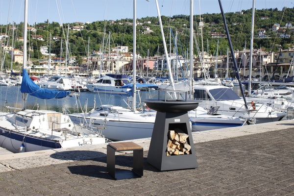 OnFire Feuerstelle BBQ 95x86 cm mit Holzlager schwarz pulverbeschichtet