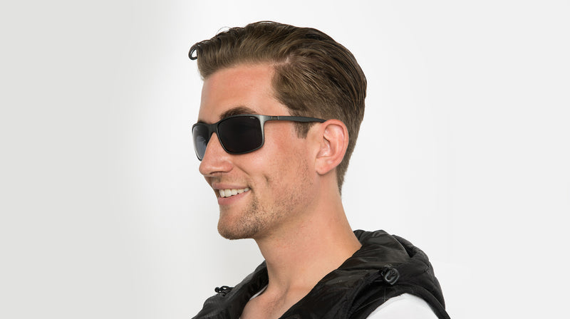INVU Sonnenbrille Polarisiert Sport mit Etui Charger A2913B