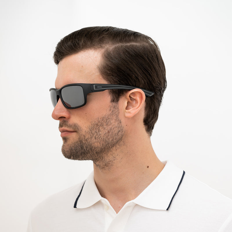 INVU Sonnenbrille Polarisiert Sport mit Etui Selle IA22415A