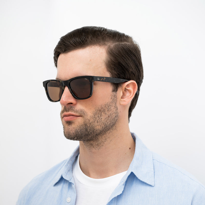 INVU Sonnenbrille Polarisiert in Premium-Qualität mit Etui Ellison IP22405B
