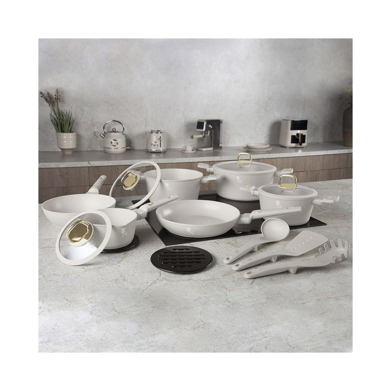 BERLINGER HAUS Faitout avec revêtement en titane et couvercle 20 cm Sahara Collection | Respectueux de l'environnement et élégant BERLINGER HAUS Faitout avec revêtement en titane et couvercle 20 cm Sahara Collection | Respectueux de l'environnement et élégant