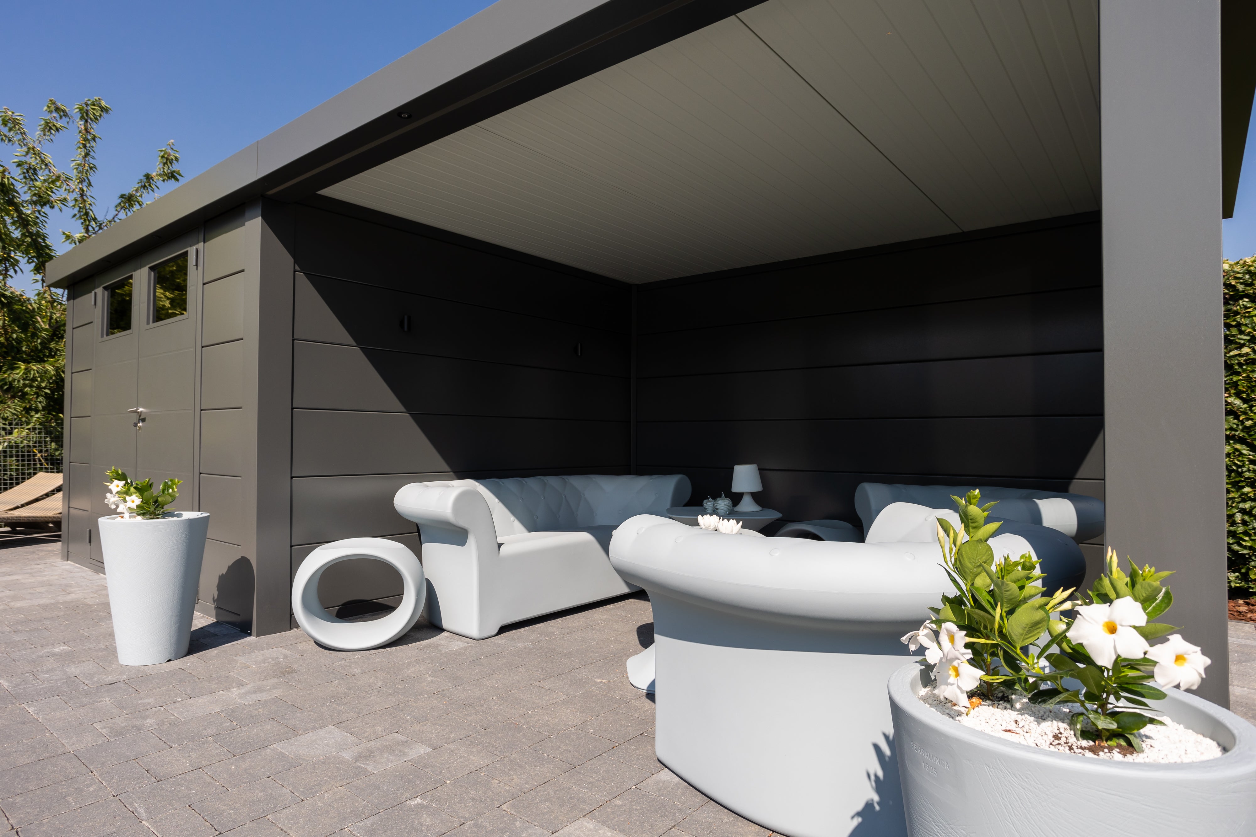 Soluzioni spa Garden House Bolthouse con pergola grande