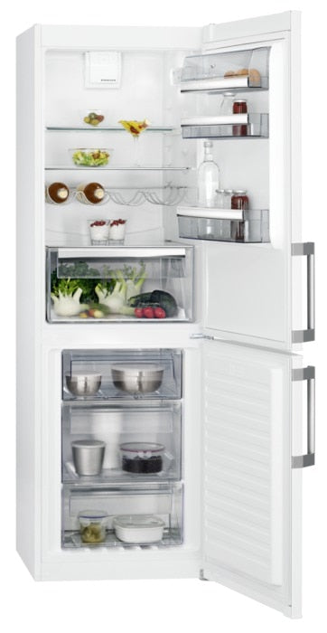 Electrolux Refrigerator SB316N, 313 litres