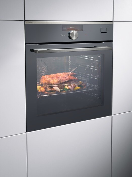 Installation d'Oven Electrolux EB6SL80QCN