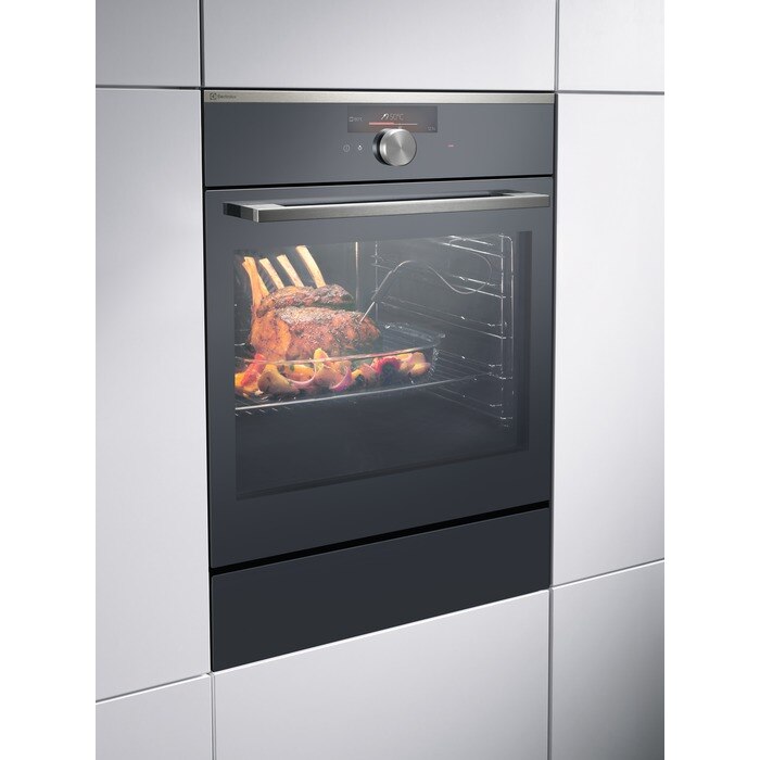 Installation d'Oven Electrolux EB7SL4CN