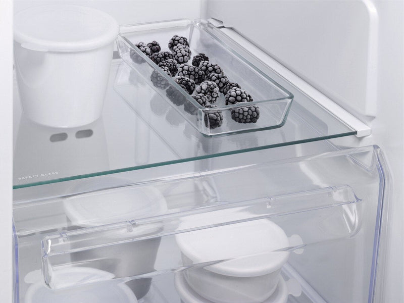 Réfrigérateur d'installation d'Electrolux avec compartiment de congélateur IK2355BR