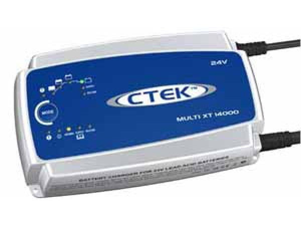 Chargeur de batterie de batterie de véhicule C-TEK 24 volts / 14 a